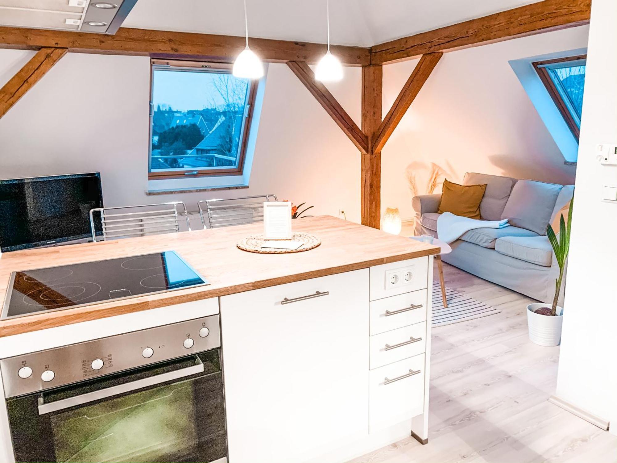 Stilvolle Dachgeschosswohnung In Duesternbrook 킬 외부 사진